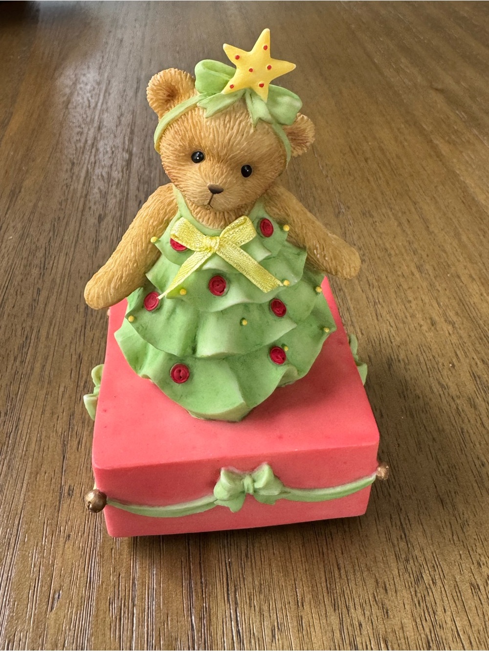Cherished Teddies Avon Exclusive Music Box Figurine!